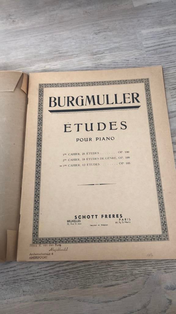 Burgmuller Etudes pour piano, Muziek en Instrumenten, Ophalen of Verzenden