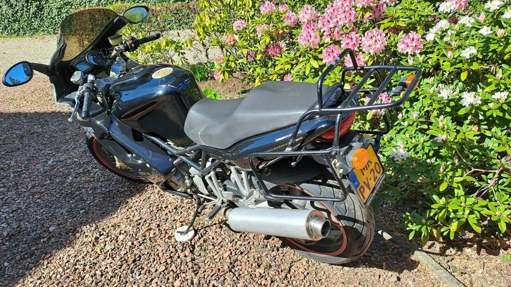 Ducati ST3 (2007) met lage kilometerstand en koffers, Motoren, Particulier