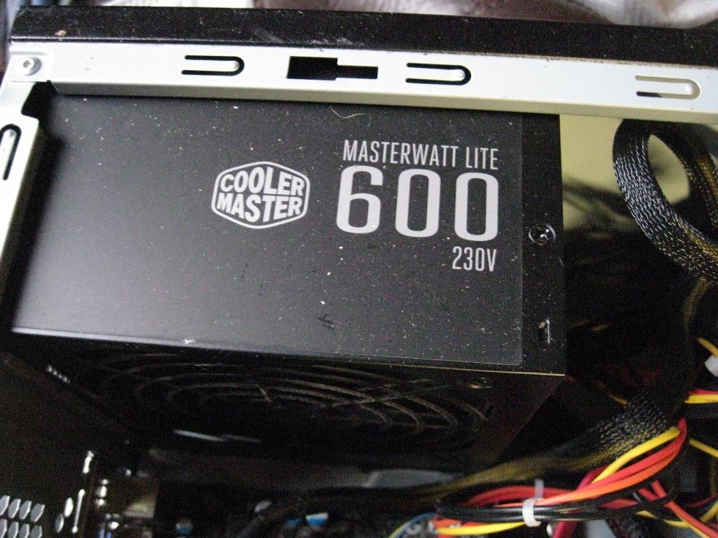 Cooler Master MasterWatt Lite 230V 600 Watt, Ophalen, Zo goed als nieuw
