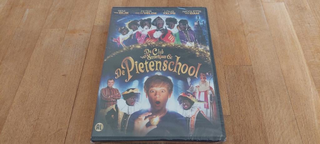 De club van sinterklaas en de pietenschool nieuw in seal ., Diversen, Sinterklaas, Ophalen of Verzenden, Nieuw