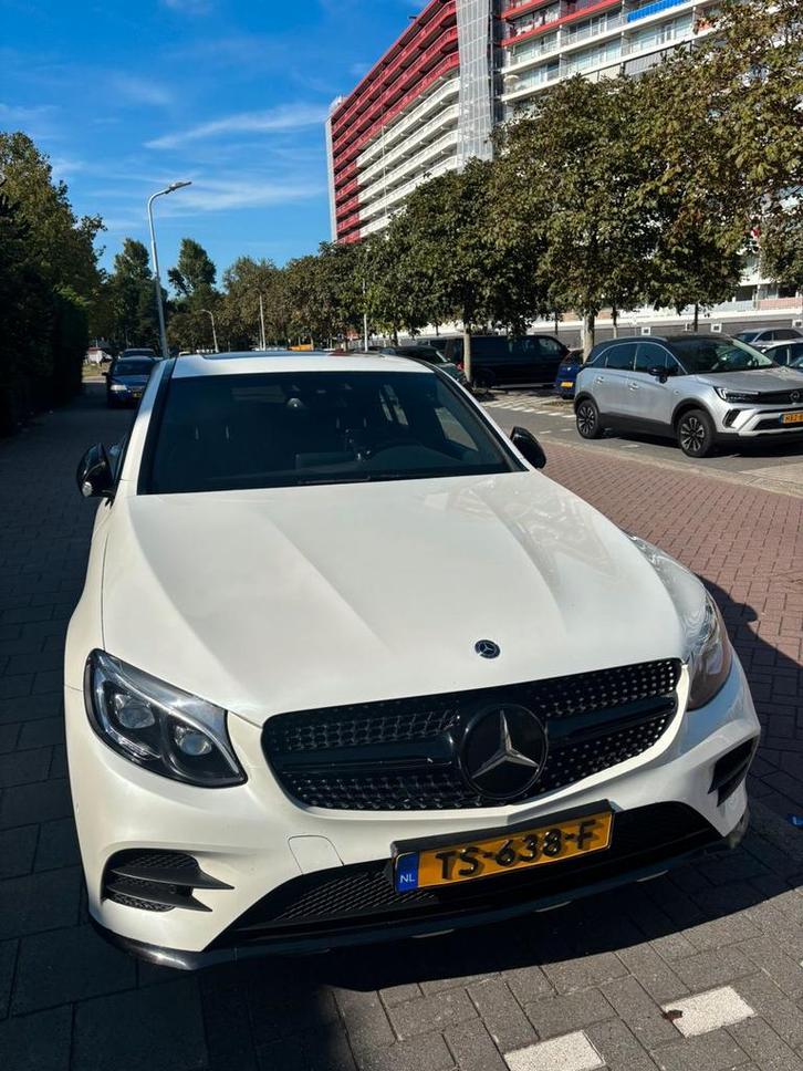 Mercedes-Benz GLC Coupé 250 211pk 4MATIC 9G-TRONIC 2018 Wit, Auto's, Mercedes-Benz, Bedrijf, GLC Coupé, Benzine, E, SUV of Terreinwagen