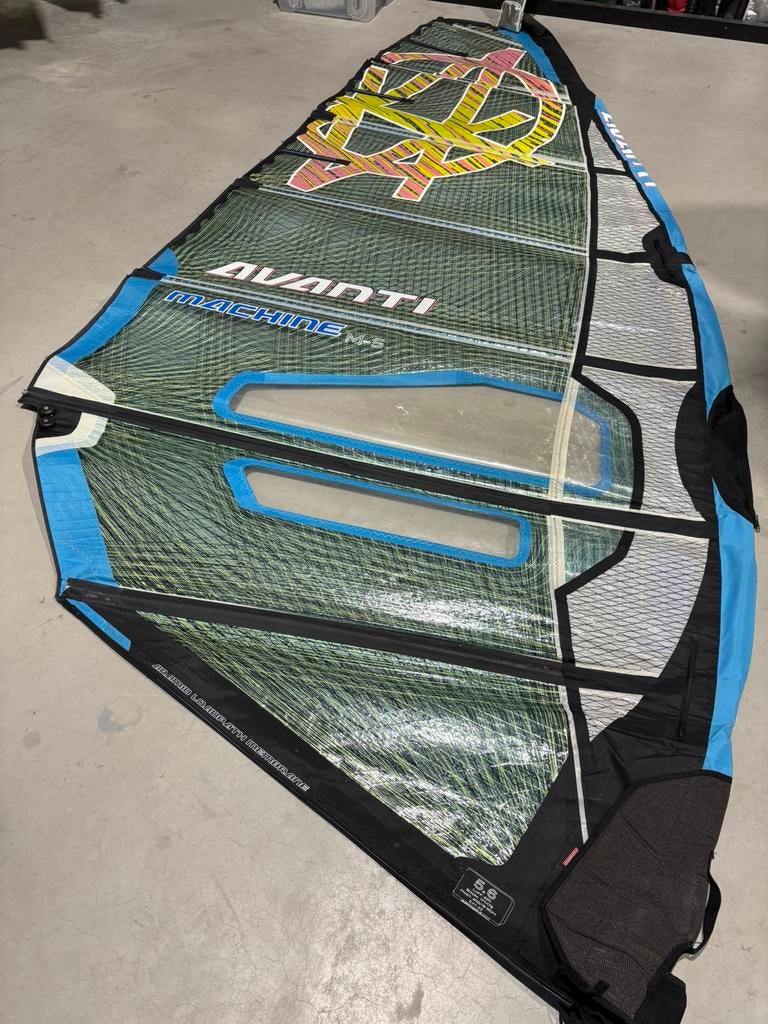 Avanti Machine M-5 5.6, Watersport en Boten, Windsurfen, Gebruikt, Zeil, Met draagtas, 5 tot 7 m², Ophalen