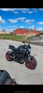 Fz1-n 150pk Yamaha 1000cc bj 2011, 4 cilinders, Motorrijbewijs A, Particulier, Naked bike