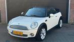 Mini Cooper Cabrio | Leder | Xenon | Cruise | Nieuwe APK|PDC, Auto's, Mini, Zwart, 4 cilinders, Cabriolet, 4 stoelen