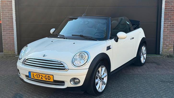Mini Cooper Cabrio | Leder | Xenon | Cruise | Nieuwe APK|PDC, Auto's, Mini, Particulier, Cabrio, ABS, Adaptieve lichten, Airconditioning