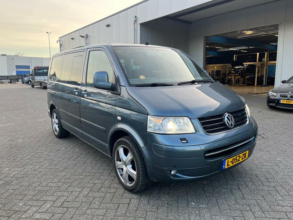 Volkswagen multivan camper t5 2.5 tdi 5-7 personen, Voorwielaandrijving, Zwart, Leder, 2419 kg