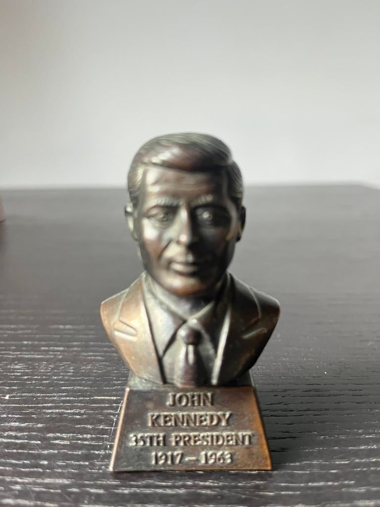 Beeldje van amerikaanse president john f Kennedy usa buste, Verzamelen, Ophalen of Verzenden, Zo goed als nieuw