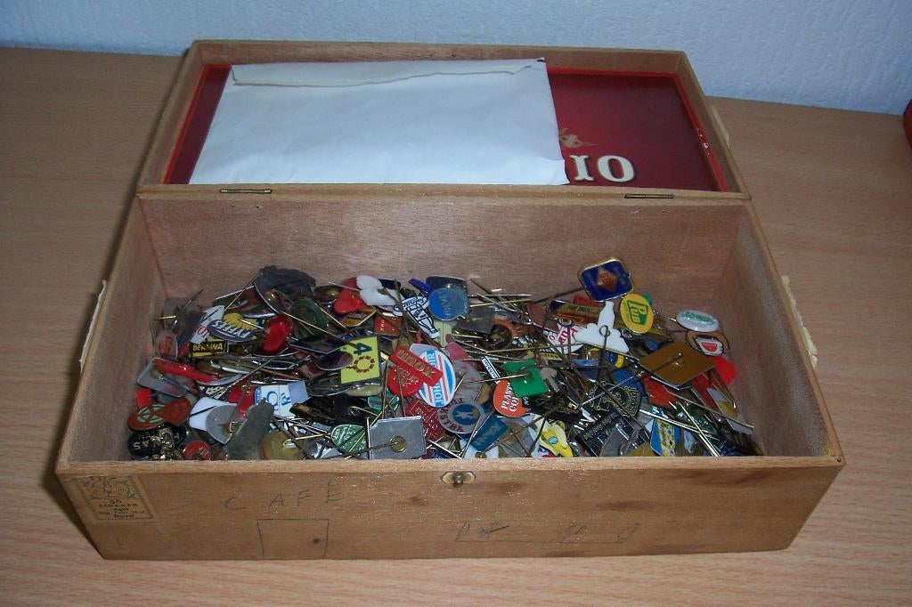 Speldjes, Verzenden, Gebruikt, Overige onderwerpen, Speldje of Pin