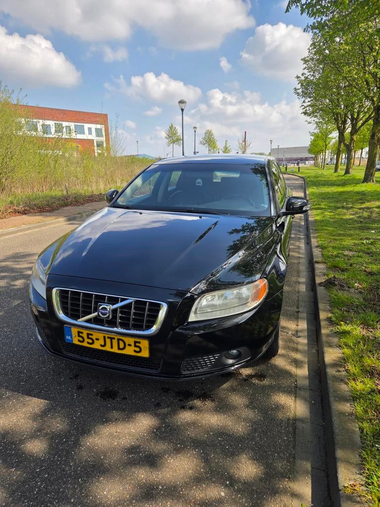 Volvo V70 2.0 D 2009 Zwart, Voorwielaandrijving, 136 pk, Zwart, 4 cilinders