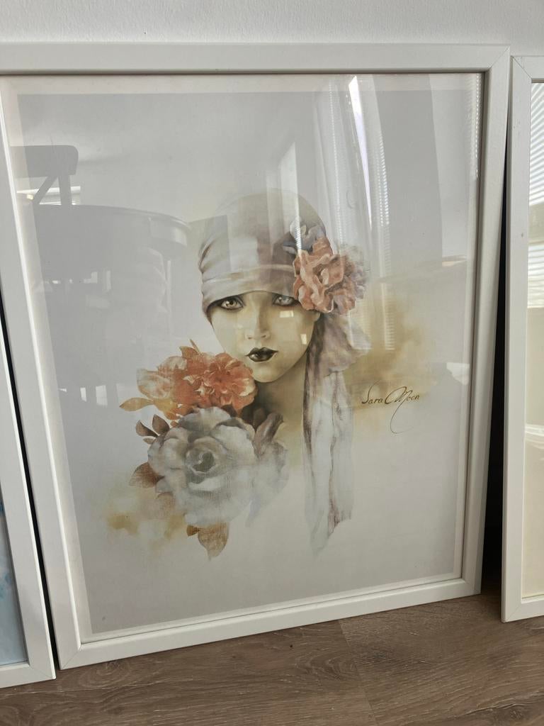 Sara Moon in lijst, Gebruikt, Oorspronkelijke maker, Ophalen of Verzenden, Schilderij