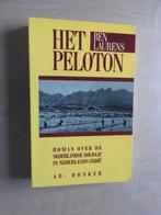 Het peloton - Nederlandse soldaat in Nederlands-Indië, Ophalen of Verzenden, Tweede Wereldoorlog, Zo goed als nieuw, Overige onderwerpen