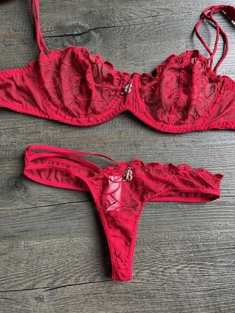 Rode kanten BH met string, Kleding | Dames, Ophalen of Verzenden, Rood, BH