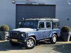 Land Rover Defender 2.5 TD5 110 SW XTech | Airco | Trekhaak, Auto's, 2495 cc, Blauw, 122 pk, Leder