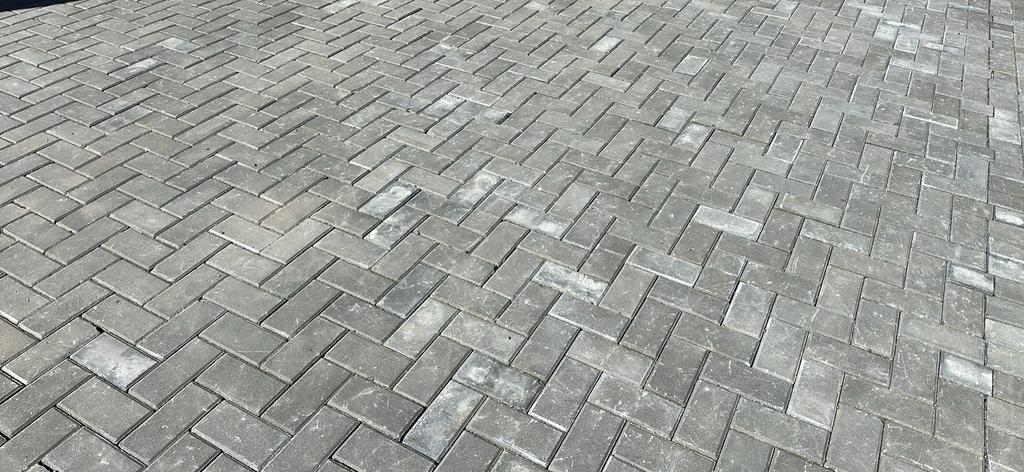 4m2 Beton Antraciet klinkers., Tuin en Terras, Ophalen, Zo goed als nieuw