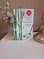 Moord op de moestuin - Nicolien Mizee, Ophalen of Verzenden, Zo goed als nieuw, Nicolien Mizee, Nederland