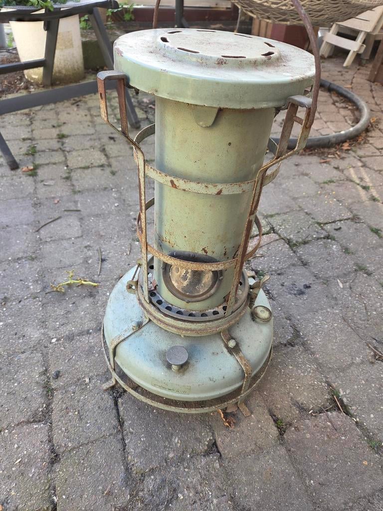Olie- petroleum kacheltje vintage, Huis en Inrichting, Kachels, Ophalen of Verzenden, Gebruikt, Overige brandstoffen, Petroleumkachel