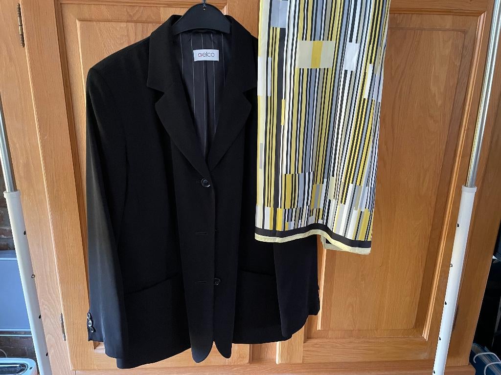 Zwart jasje blazer met sjaaltje, Gelco, maat 40, Kleding | Dames, Maat 38/40 (M), Gelco, Zwart, Ophalen of Verzenden