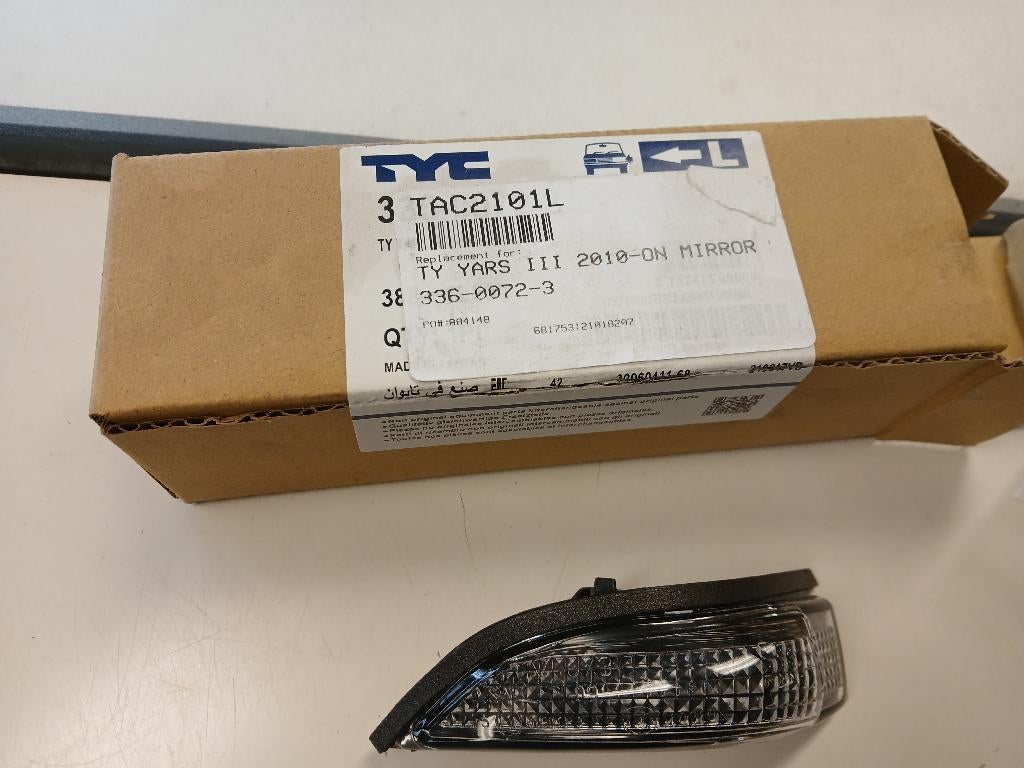 spiegel lamp links yaris 2010, Ophalen of Verzenden, Nieuw, Toyota