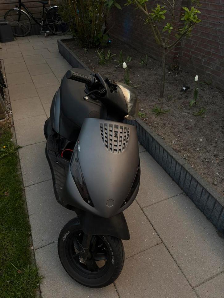 Piaggio Zip 70cc | te koop/ruil, Fietsen en Brommers, Scooters | Piaggio, Zo goed als nieuw, Zip, Tweetakt, Ophalen