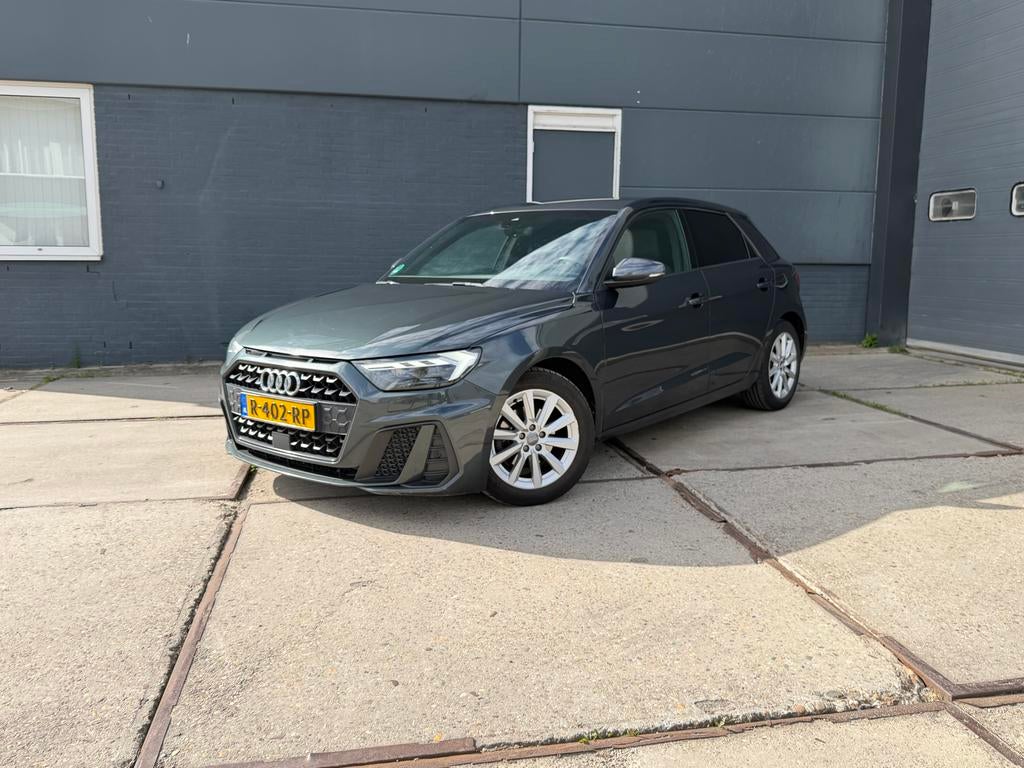 Audi A1 30 Tfsi, A1, Zwart, Leder, 1100 kg