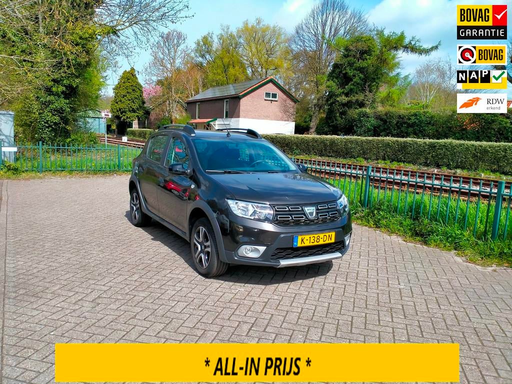 Dacia Sandero 1.0 TCe Bi-Fuel Stepway SL 15th Anniv. lage km, Voorwielaandrijving, 12 maanden, 580 kg, Zwart