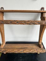 Antiek houtsnijwerk rek voor bord tot 26 cm, Ophalen of Verzenden
