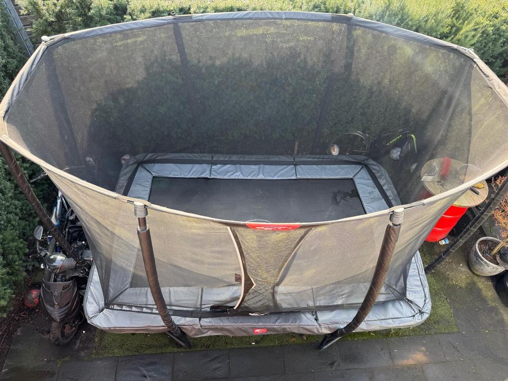BERG Trampoline met veiligheidsnet, Ophalen, Gebruikt