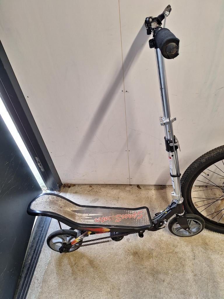 Space Scooter, Fietsen en Brommers, Steps, Ophalen of Verzenden, Gebruikt, Gewone step, Space Scooter