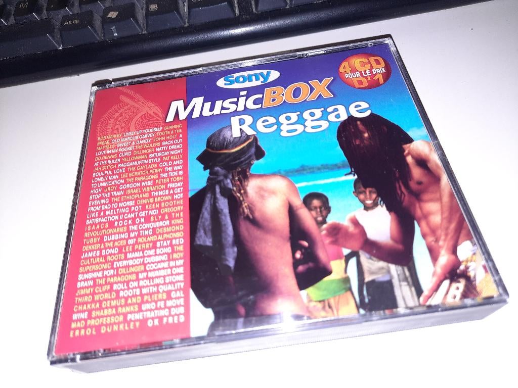 4 CD BOX Music Box Reggae, Ophalen, Zo goed als nieuw