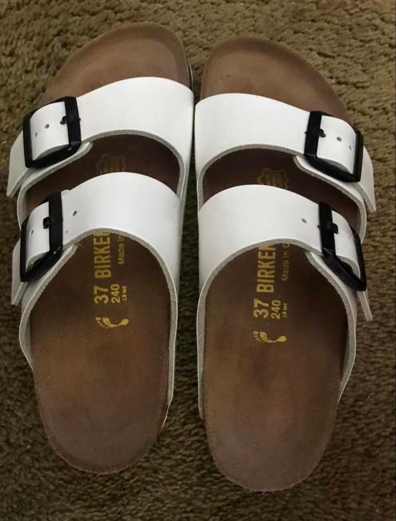 Nieuwe Birkenstock 38 maat Echt leer, Kleding | Dames, Schoenen, Ophalen of Verzenden, Zo goed als nieuw