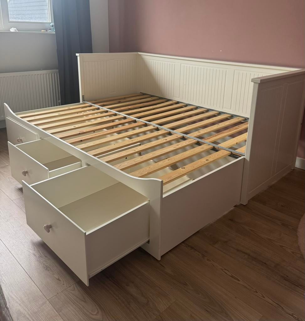 Ikea bed Hemnes, Kinderen en Baby's, Kinderkamer | Bedden, Ophalen, Zo goed als nieuw, 180 cm of meer, 85 tot 100 cm