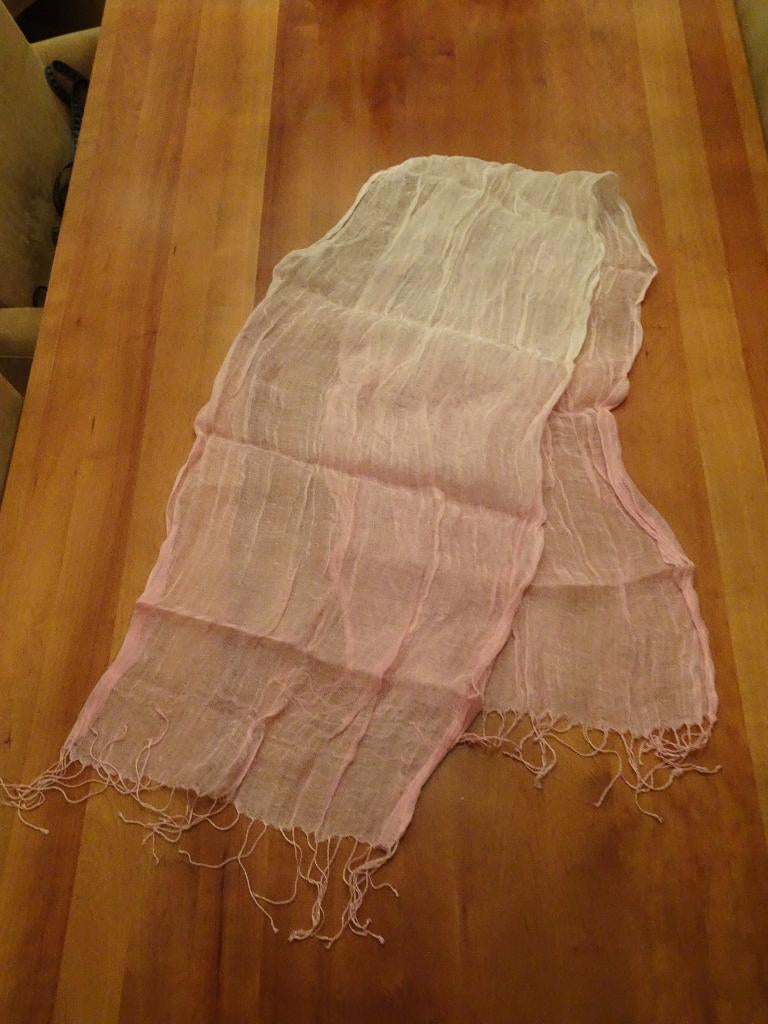 Roze tinten sjaal, Ophalen of Verzenden, Nieuw, Maat 46/48 (XL) of groter, Sjaal