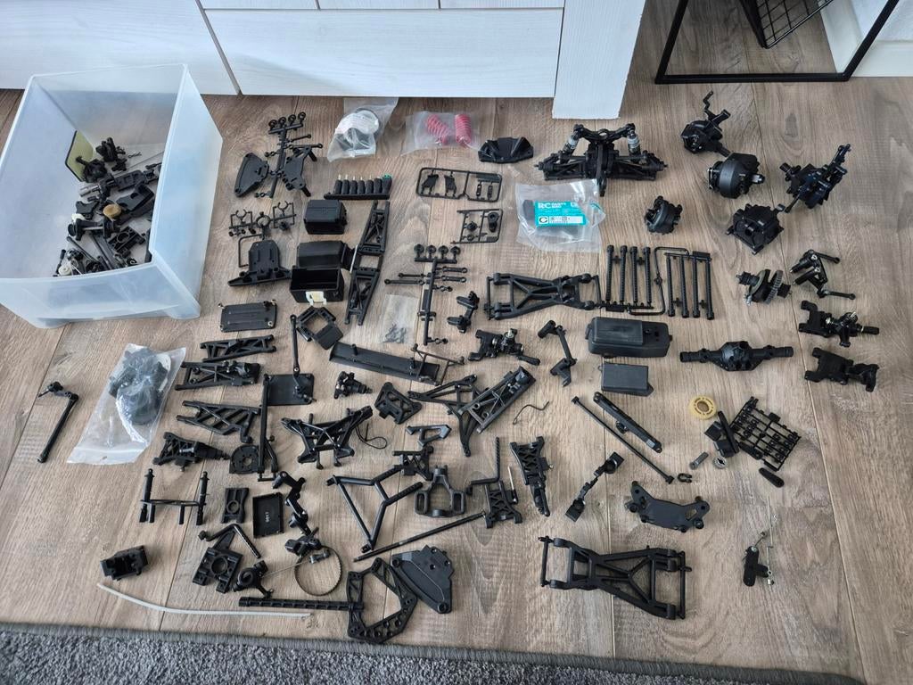 Partij rc onderdelen, Ophalen of Verzenden, Overige schalen, Onderdeel