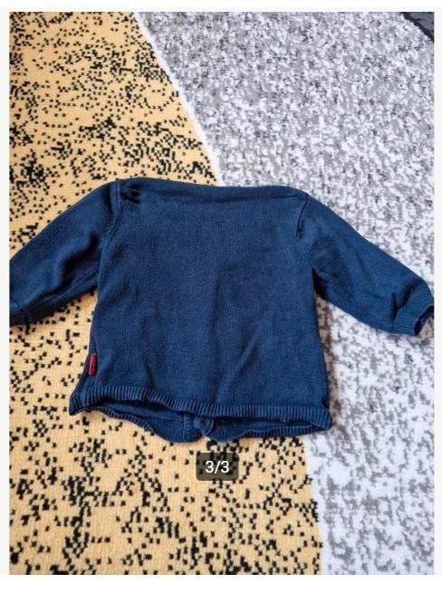 Donkerblauw vest met knoopjes Maat 62 h3, Kinderen en Baby's, Babykleding | Maat 62, Truitje of Vestje, Onbekend, Ophalen of Verzenden