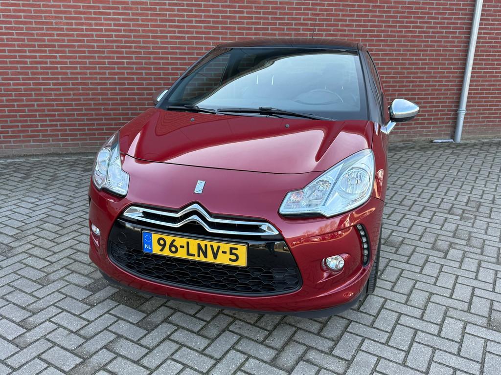 Citroen DS3 1.6 So Chic / Nap / Airco / Cruise / Trekhaak /, Voorwielaandrijving, Euro 5, 4 cilinders, Origineel Nederlands