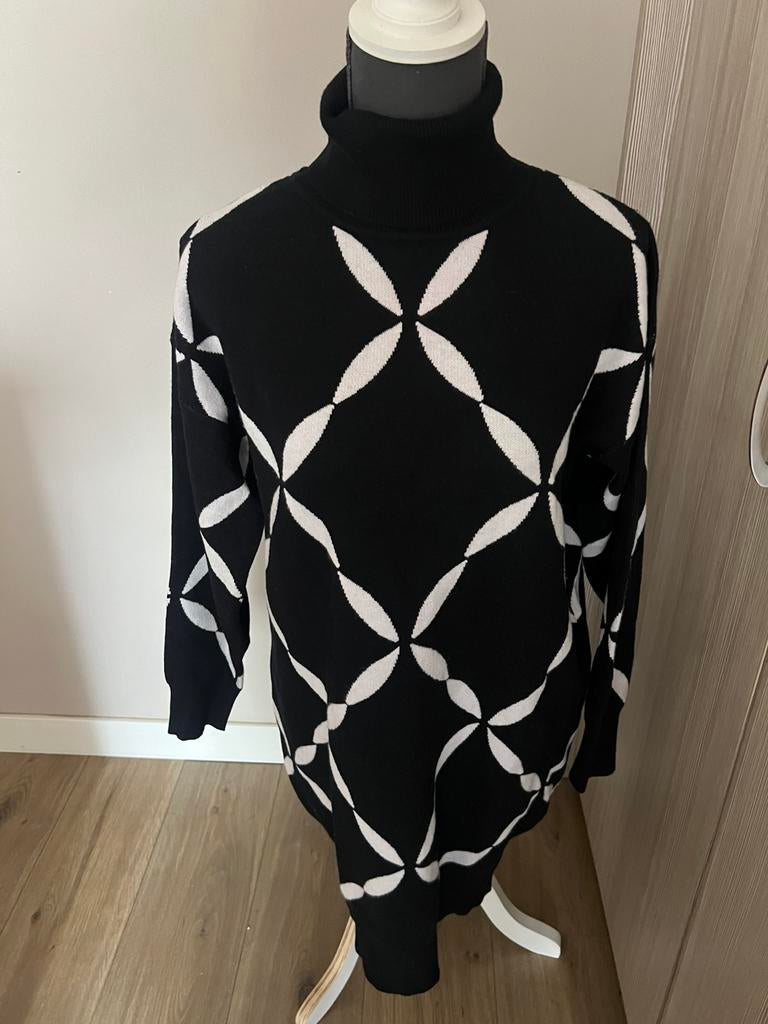 Jurk van Caroline Biss, Maat 38/40 (M), Zwart, Ophalen of Verzenden, Zo goed als nieuw