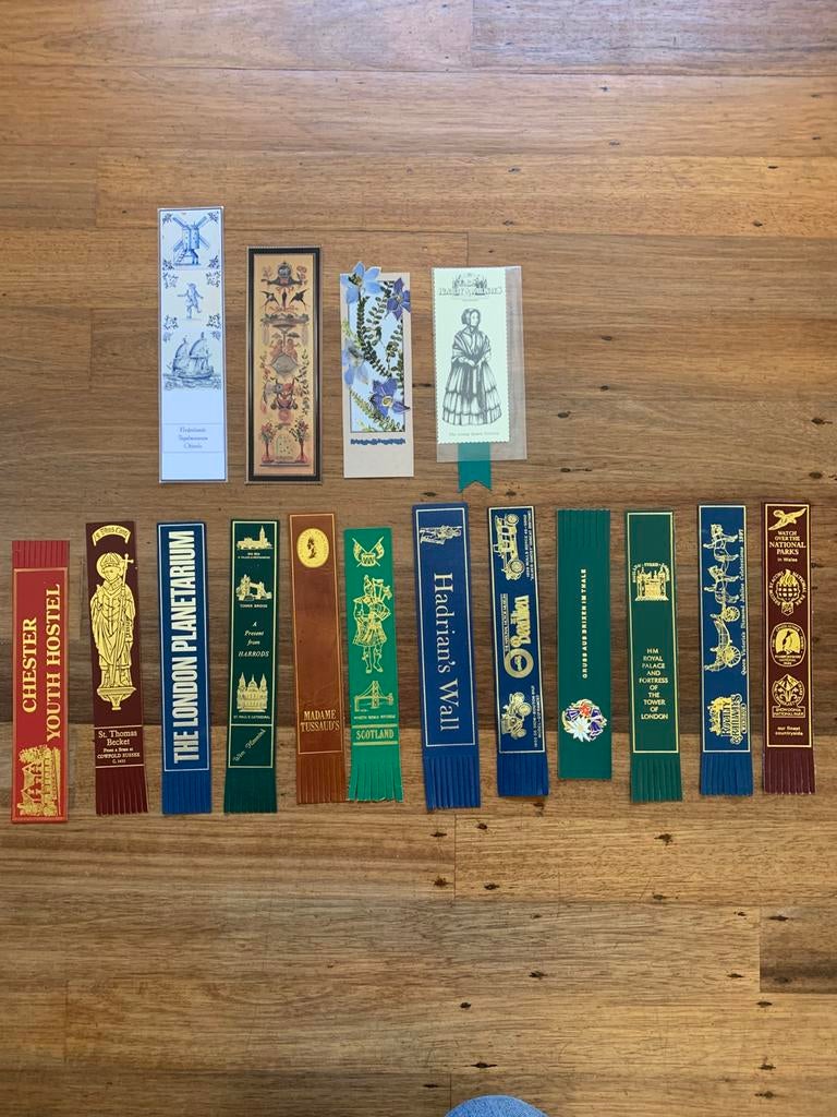 Leren boekenleggers 12 stuks plastic 4, Ophalen of Verzenden, Zo goed als nieuw, Buitenland