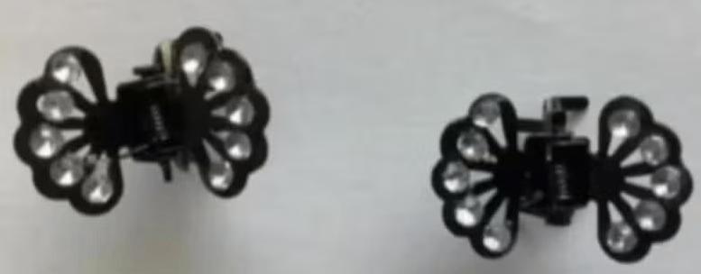 Kleine, zwarte haarklemmetjes, haarspeldjes met glitter, Kinderen en Baby's, Kindermode-accessoires, Ophalen of Verzenden, Zo goed als nieuw