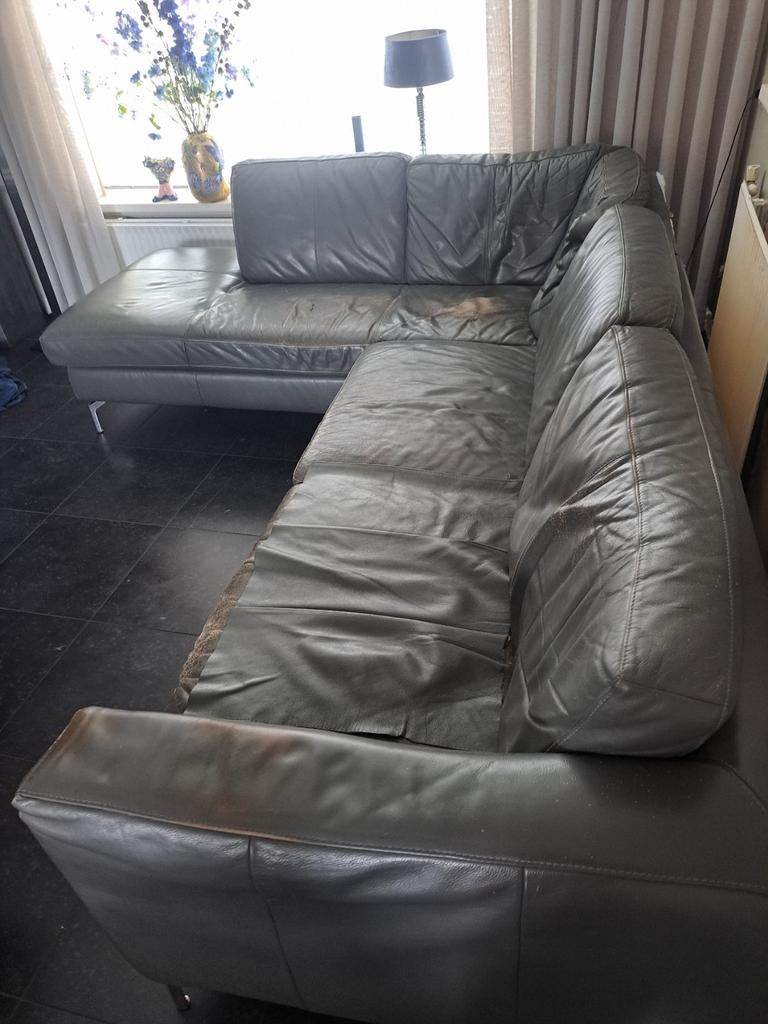 Gratis leren hoekbank 280 x 220, Ophalen, Gebruikt, Vierpersoons of meer, 250 tot 300 cm