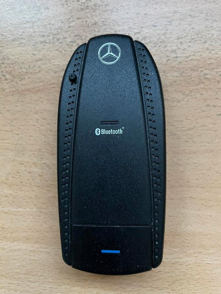 Bluetooth cradle Mercedes Benz B67880000, Auto diversen, Carkits, Zo goed als nieuw, Ophalen