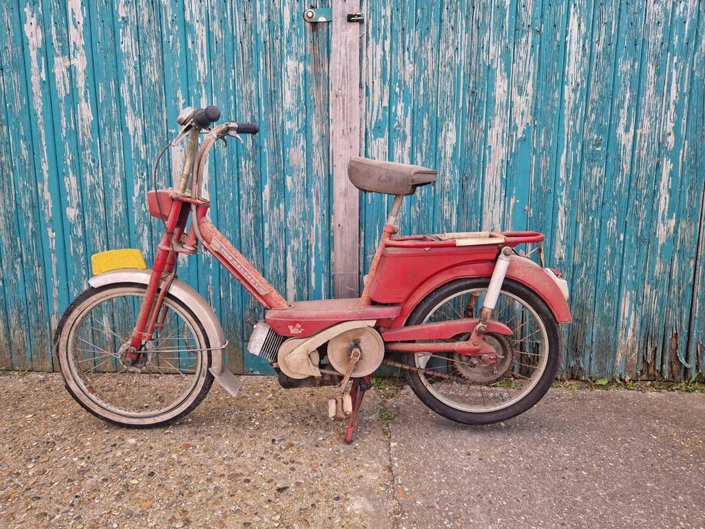 Partijtje Peugeot brommers, Fietsen en Brommers, Brommers | Oldtimers, Ophalen, Overige merken