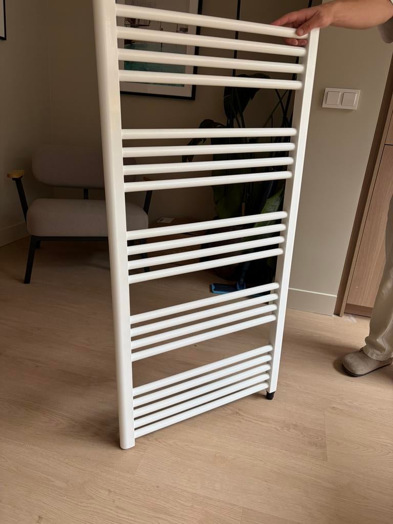 FG Design Ares radiator 1175x600mm 600W met wifi, Computers en Software, Overige Computers en Software, Ophalen, Zo goed als nieuw