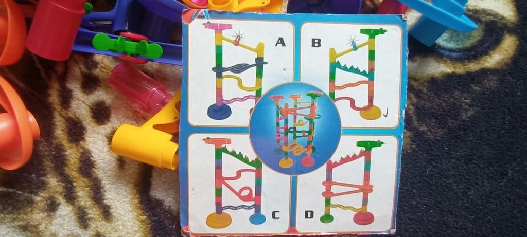 Kleurrijke Knikkerbaan Set - Urenlang Speelplezier!, Ophalen of Verzenden, Gebruikt, Jongen of Meisje