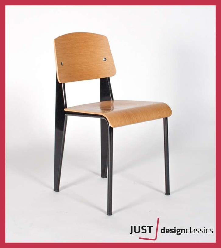 Vitra Pouvre Standard (voorraad:32), Huis en Inrichting, Stoelen, Zo goed als nieuw, Vijf, Zes of meer stoelen, Hout, Metaal, Zwart