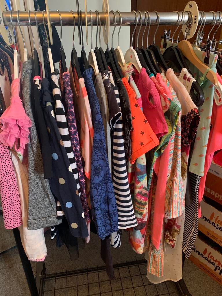 Partij merk kinderkleding (30 st) 92-134 UITVERKOOP!, Kinderen en Baby's, Ophalen of Verzenden, Zo goed als nieuw, Maat 128