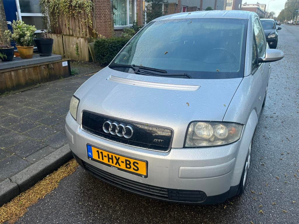 Audi A2. 1.4. 16v,airco, Voorwielaandrijving, 4 cilinders, Particulier, 1390 cc