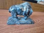 Handgesneden stenen sculptuur van een os/stier, Verzamelen, Ophalen of Verzenden