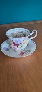 Royal albert april kop en schotel, Ophalen of Verzenden, Zo goed als nieuw, Porselein, Kop en/of schotel