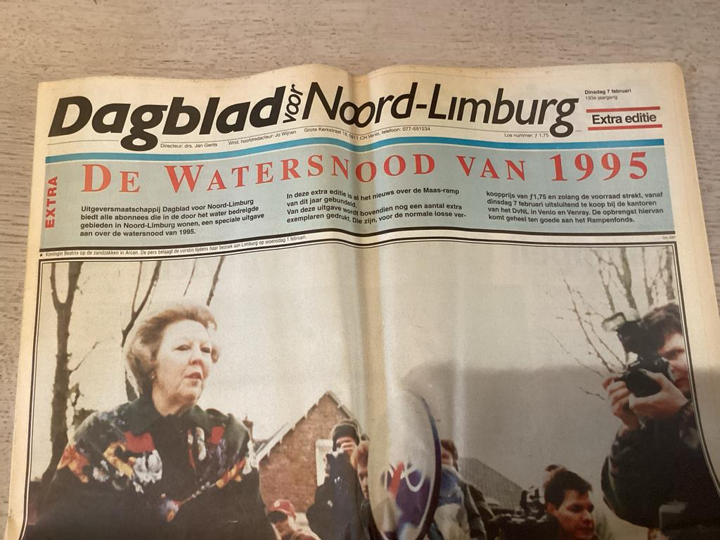 Krant extra editie Watersnood Noord-Limburg 1995, Ophalen of Verzenden, Gelezen, Krant