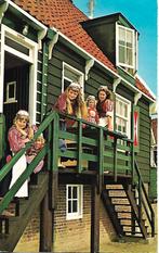 Marken- -Poseren voor de fotograaf., Verzenden, 1960 tot 1980, Gelopen, Noord-Holland